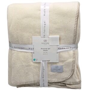 Docofil White‎ Queen Size Cream Luxuriously Cotton Soft Blanket Made In Portugal